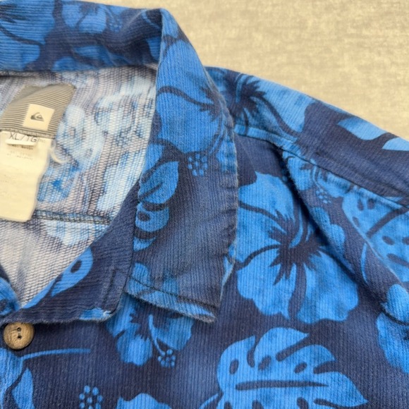 Vintage Quiksilver Shirt Mens XL Blue Floral Hawaiian Rayon Button Up Surf Beach - Picture 6 of 10